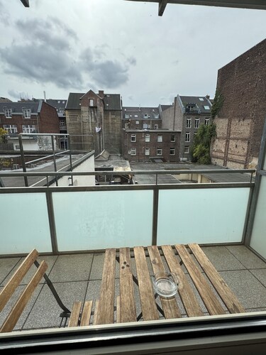 Stylish apartments with balcony & close to the Rhine in the heart of Cologne's Südstadt district