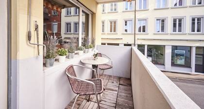 Stay Switzerland - Modern Jungfrau View Apartment