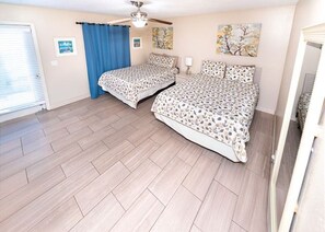 2 bedrooms, iron/ironing board, travel cot, free WiFi