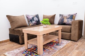 Luxury Double Room | Living area