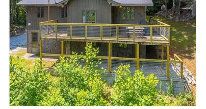 Mountain Retreat, Fire Pit, Hiking Trails, BBQ