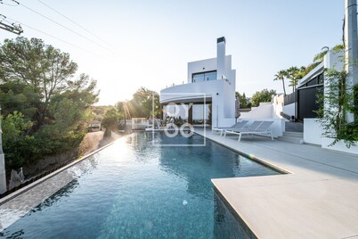 Villa Mar y Monte, Your Luxury Escape by the Sea, By OYOOSTAYS