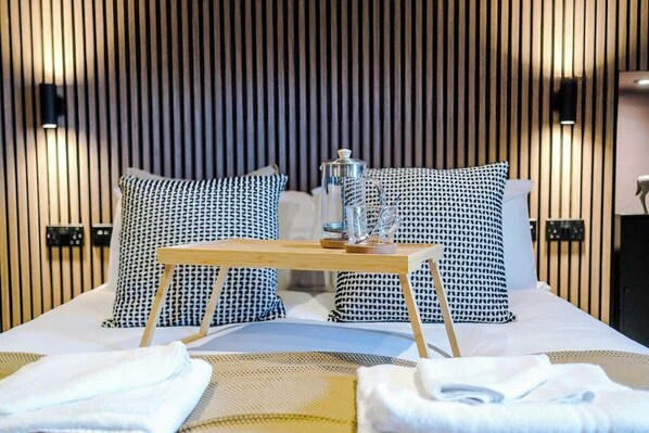 1 chambre, fer et planche à repasser, Wi-Fi, literie fournie