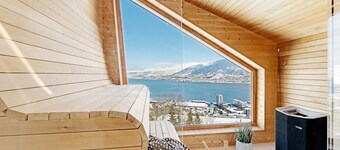 Deluxe Villa by Paramount