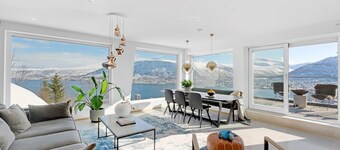 Deluxe Villa by Paramount