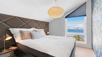 3 chambres, fer et planche Ă repasser, Wi-Fi, draps fournis