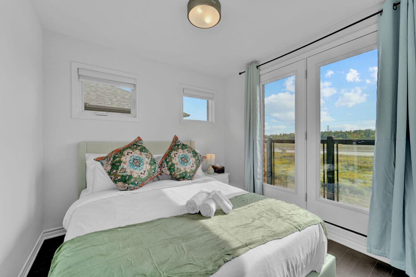 3 間睡房、熨斗/熨衫板、Wi-Fi、床單