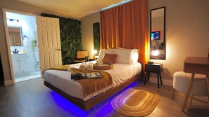 1 bedroom, desk, iron/ironing board, free WiFi - Clean Luxury Boho in Orlando 25 min from Theme Parks (Orlando)