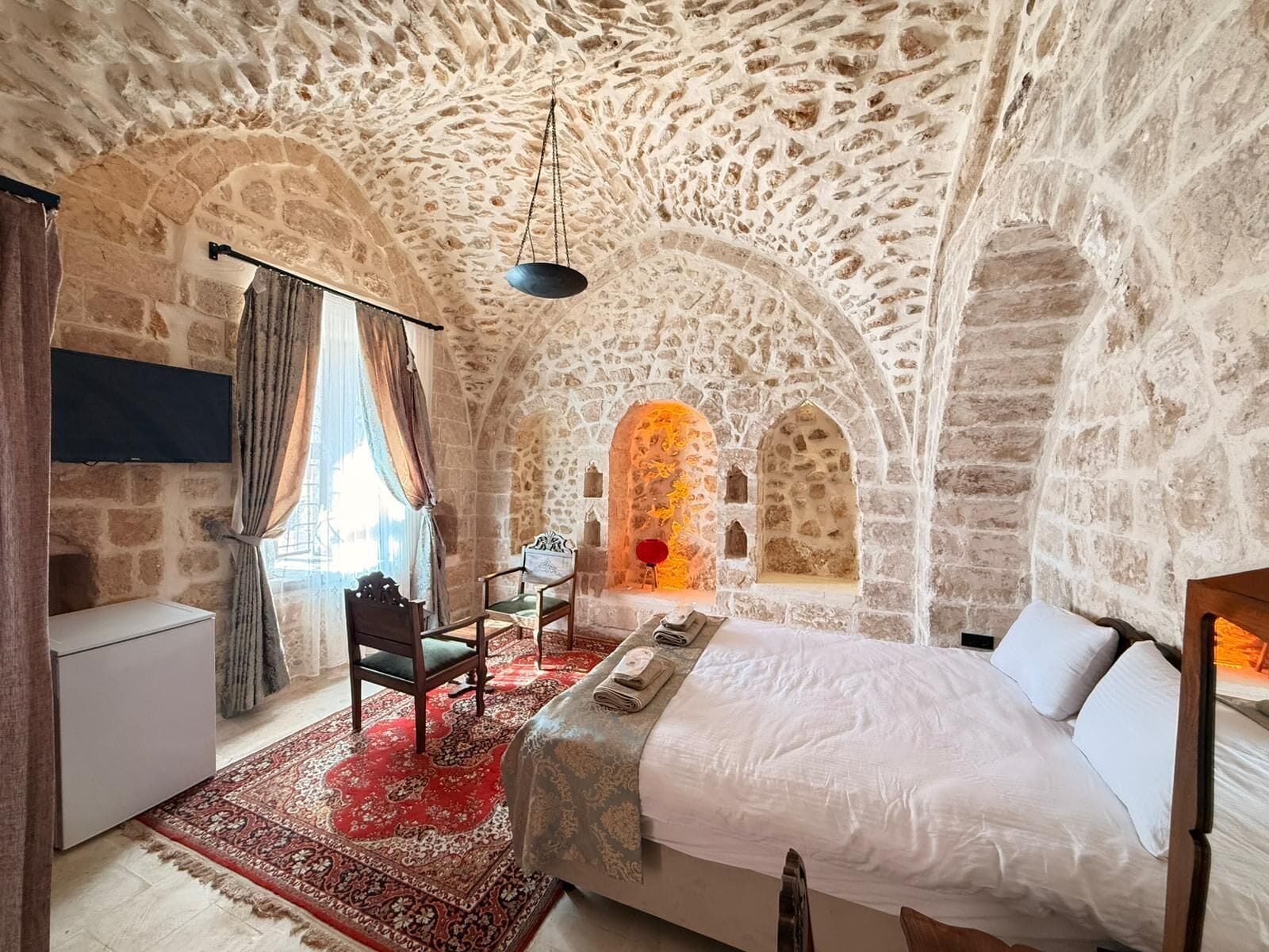 Individuell dekoriert, individuell eingerichtet, Schreibtisch