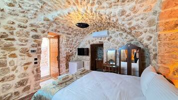 Chambre Classique | Décoration personnalisée, ameublement personnalisé, bureau