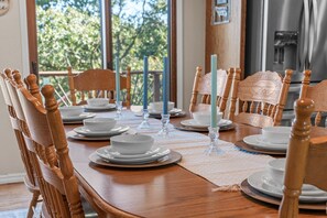 Dining - Lakefront Retreat w/ Deck, Movie Room & Yard (Golden)