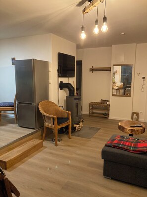 Interior - Apartment Paul - Small cozy apartment with balcony and side sea view (Glowe)