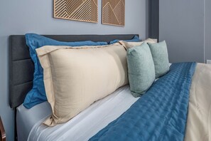 2 chambres, bureau, fer et planche à repasser, Wi-Fi gratuit