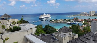 Ocho Rios Luxury Ocean View