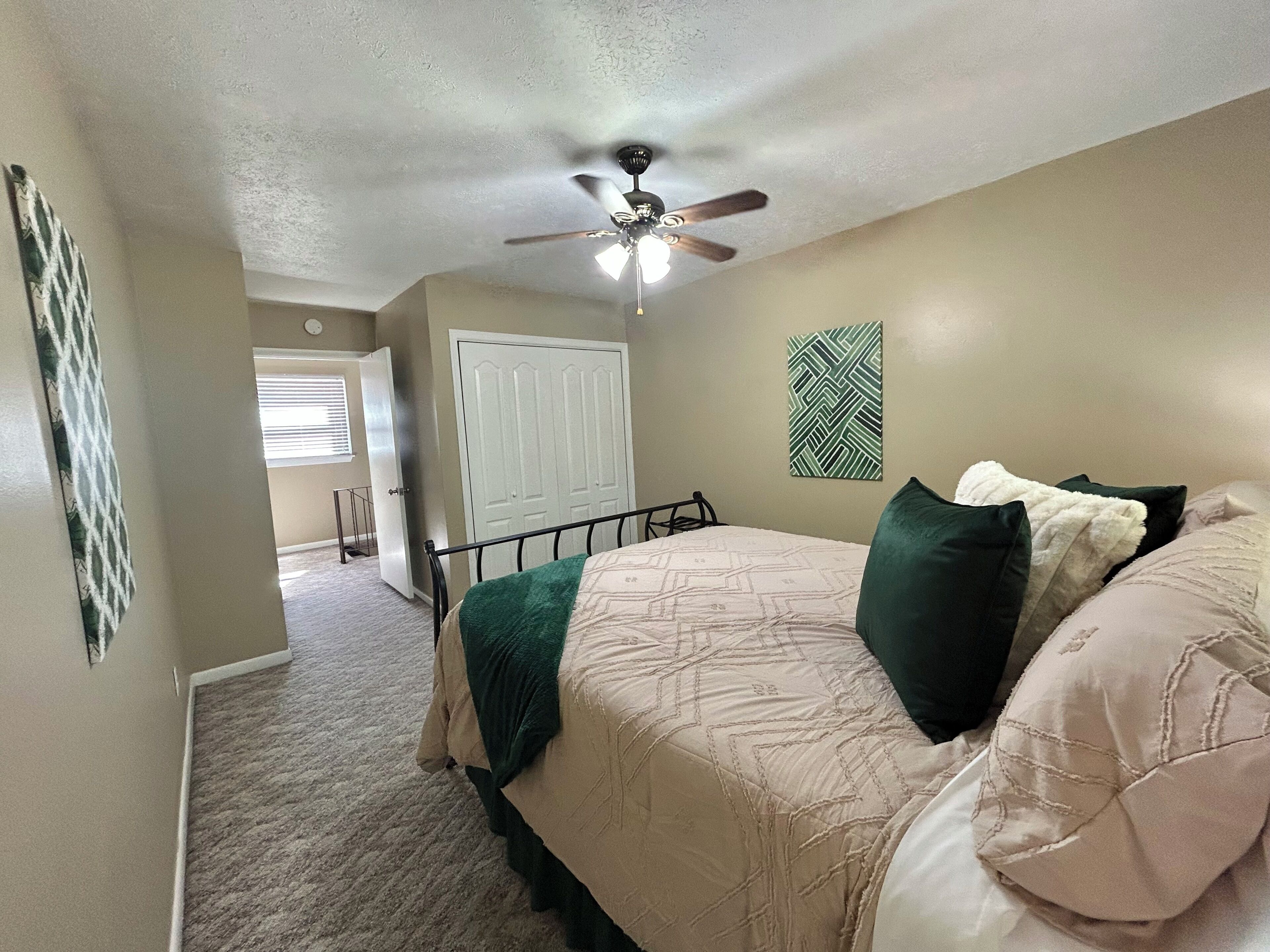 2 Schlafzimmer, Bügeleisen/Bügelbrett, kostenloses WLAN, Bettwäsche