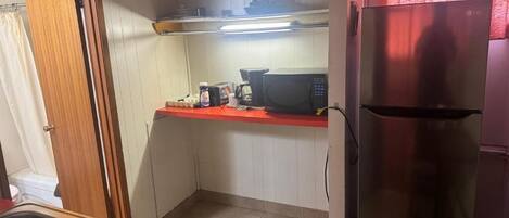 Deluxe Room, 2 Double Beds, Kitchenette, Mountain View | Desk, laptop workspace, free WiFi