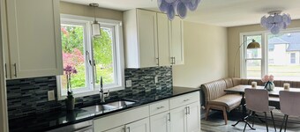 Cozy Buffalo Getaway — Between Niagara Falls & Downtown