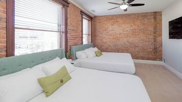 3 bedrooms, iron/ironing board, free WiFi, bed sheets