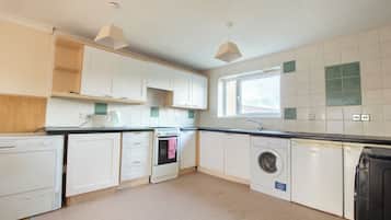 House, 5 Bedrooms, Garden View | Interior