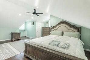 4 chambres, fer et planche à repasser, Wi-Fi gratuit, draps fournis
