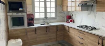 Detached full floor in a villa with shared pool - Meknes