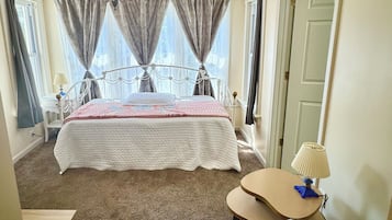 3 Schlafzimmer, Bügeleisen/Bügelbrett, WLAN, Bettwäsche