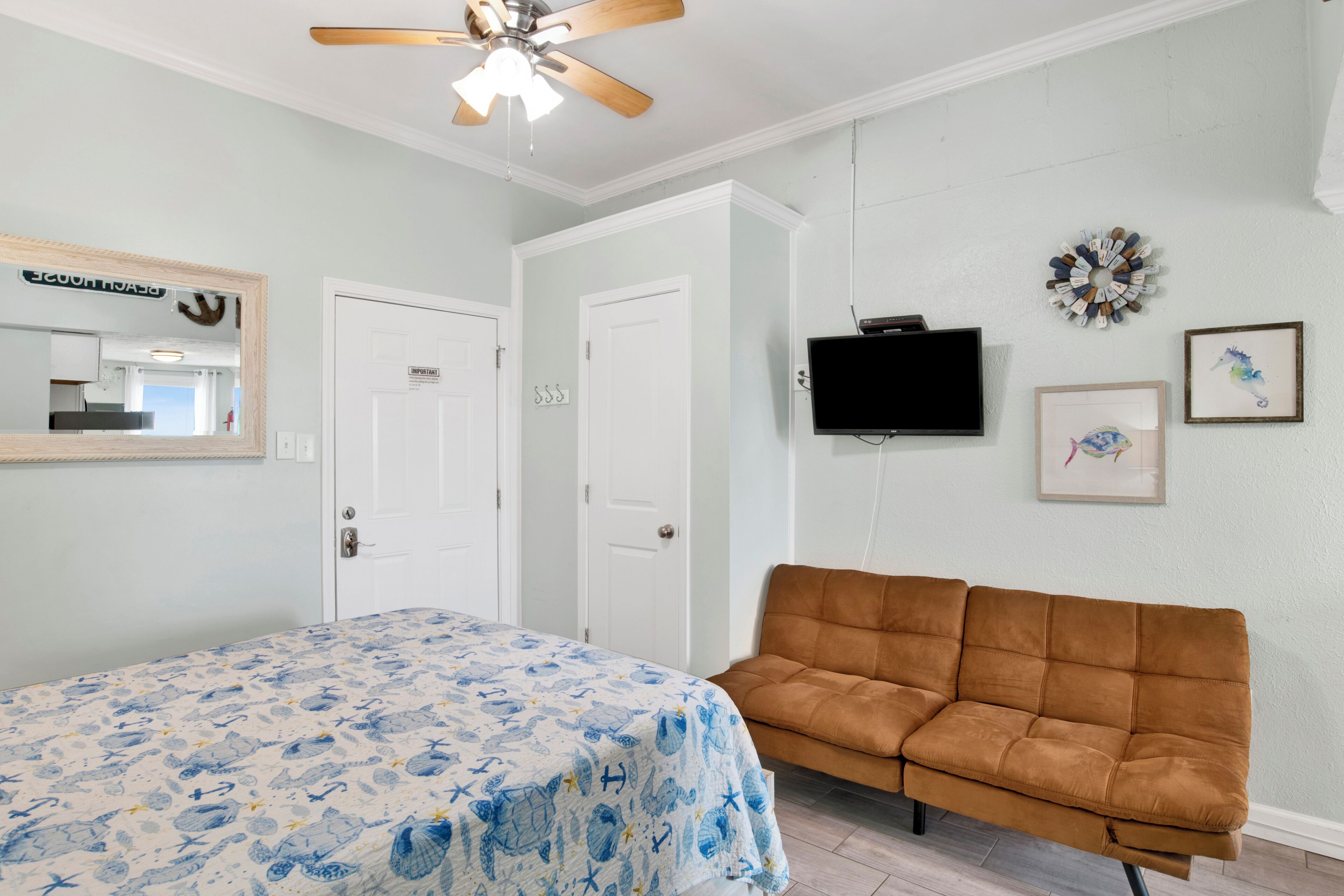 1 bedroom, travel crib, WiFi (free), bed sheets