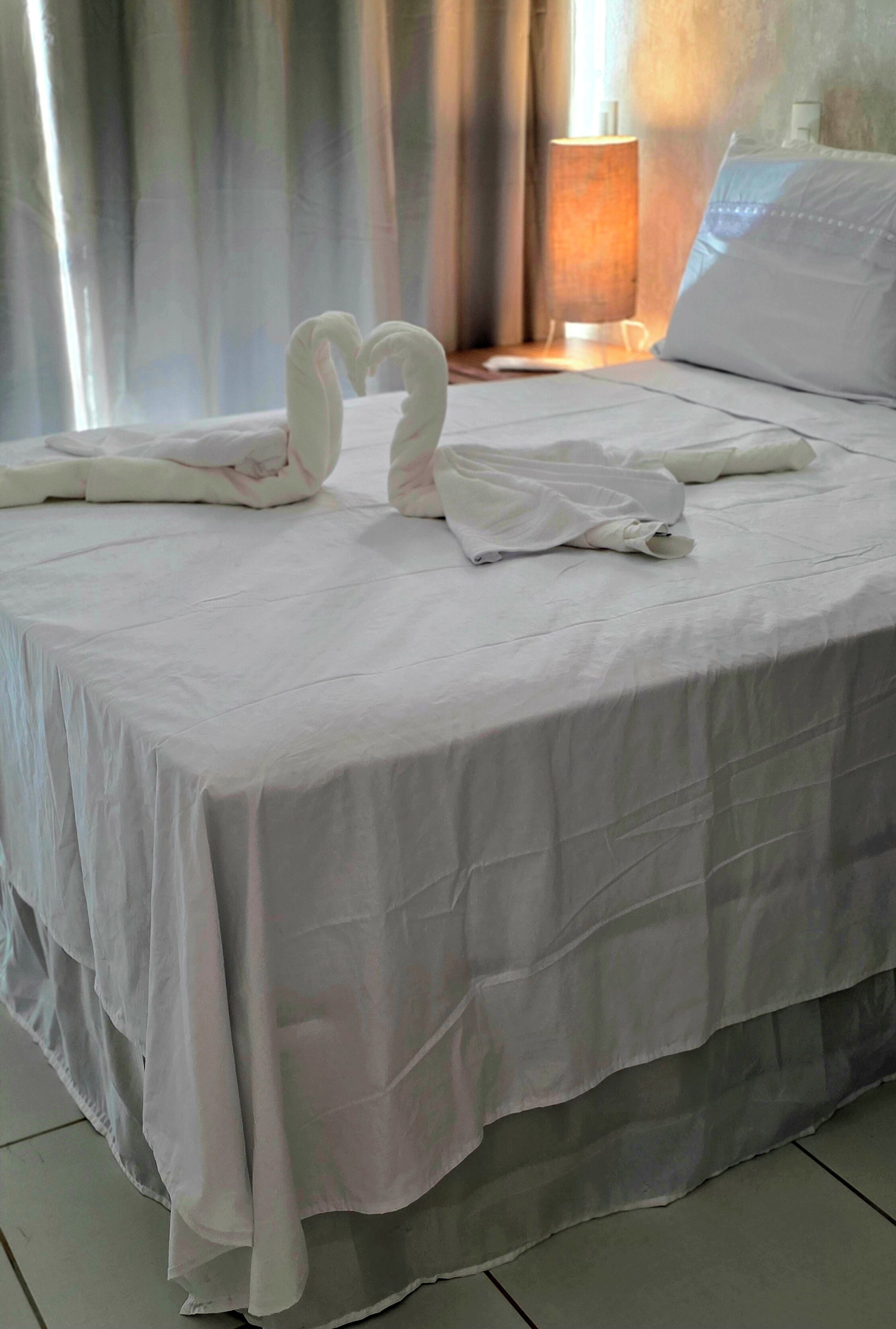 3 quartos, ferros/tábuas de passar roupa, Wi-Fi, roupa de cama