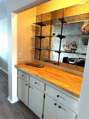 Interior - RIVERFRONT CONDO LIVING! Marvelous 2-bedroom condo in Cocoa Beach (Cocoa Beach)