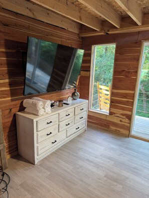 Interior - Mountain Top Glamping (Flat Rock)