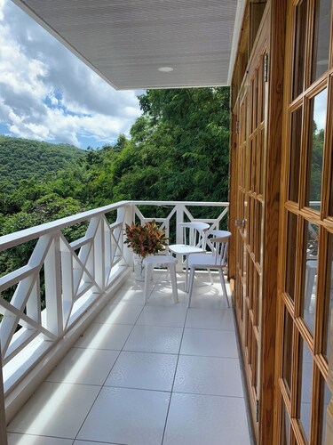 Divine Tropical Oasis