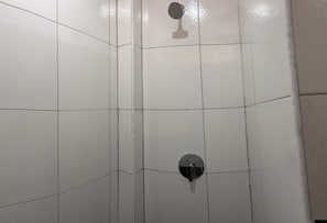 Shower, towels, soap, toilet paper - Divine Tropical Oasis (Soufriere)