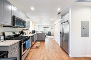 Microwave, oven, stovetop, dishwasher