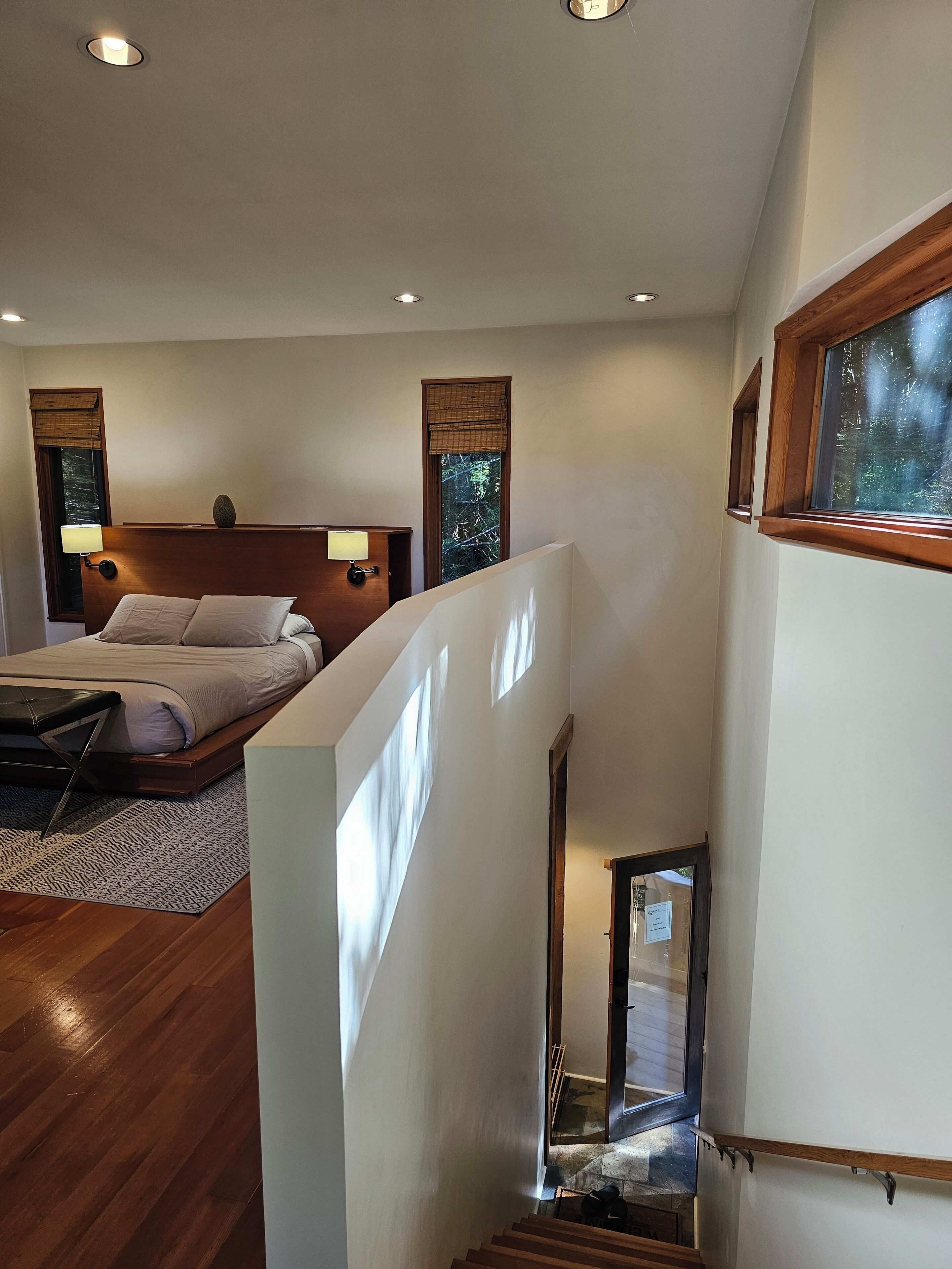 1 slaapkamer, een strijkplank/strijkijzer, gratis wifi, beddengoed