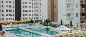 Rio Wonder by RNC Flats