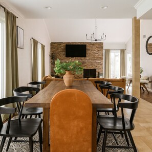 Dining - Castle Hills Escape | 4BR w/ Pool & Game Room (San Antonio)