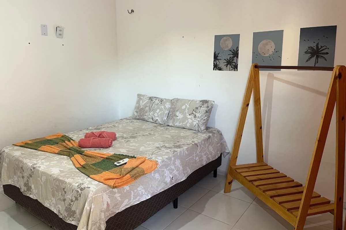 Basic Double Room, Non Smoking, Private Bathroom | Free WiFi