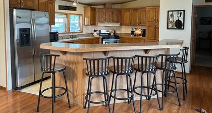 Historic Paxico Retreat: Railside Views, Mill Creek Access & 31 Acres