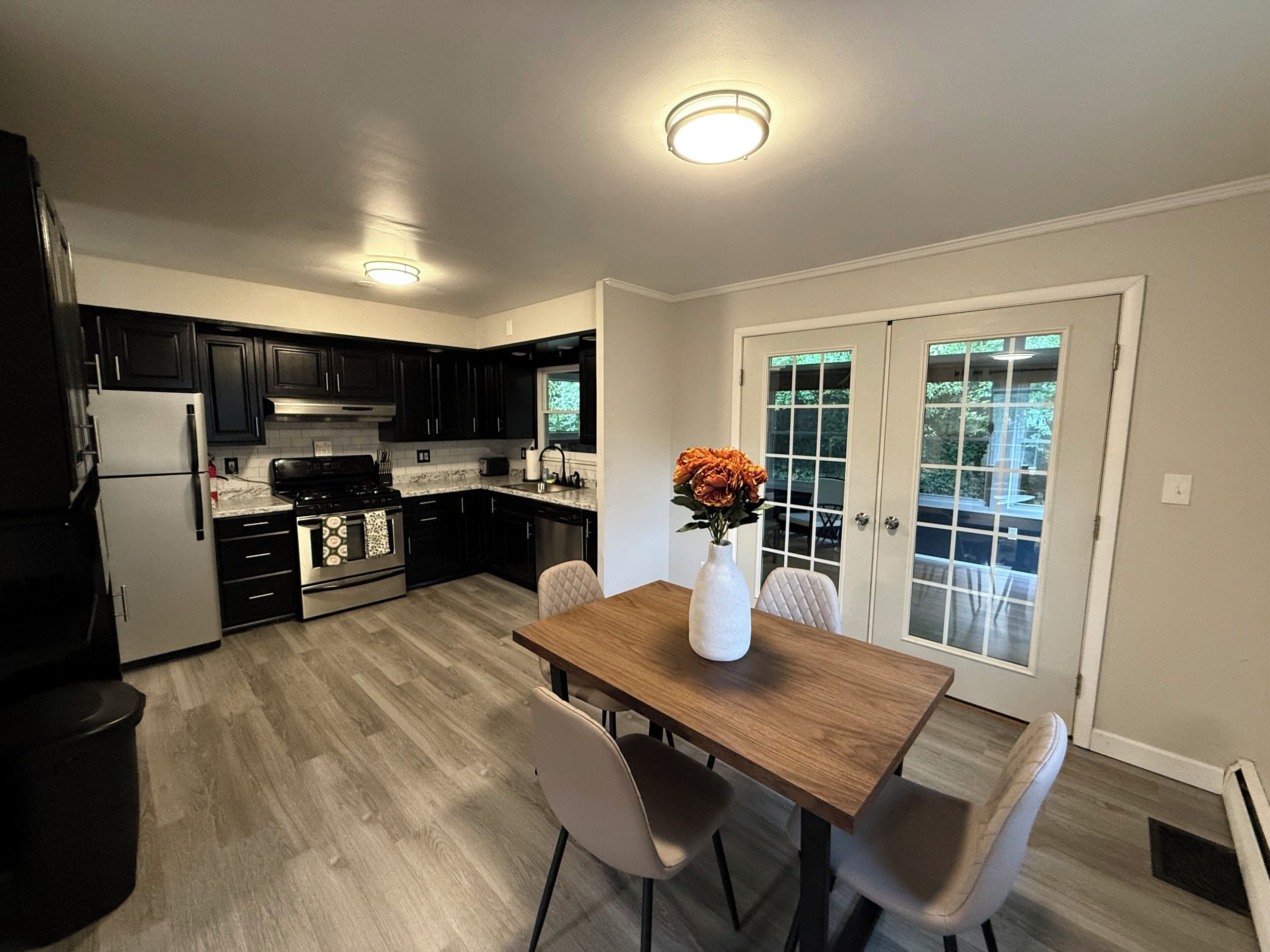 微波炉、烤箱、炉灶、洗碗机