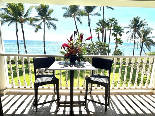 Lahaina Shores Beachfront OceanView Tropical Escape