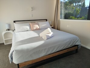 3 habitaciones, wifi gratis y ropa de cama