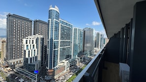 Suíte estúdio clássica, sacada, vista para o mar | Terraço/pátio