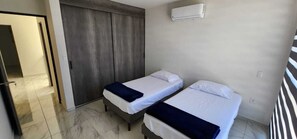 3 quartos, ferros/tábuas de passar roupa, Wi-Fi de cortesia