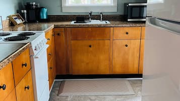 Microwave, oven, stovetop