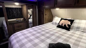 2 Schlafzimmer, kostenloses WLAN, Bettwäsche