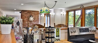 4BR Killington Home Perfect for Families, Pet-Friendly