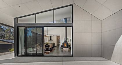 New Build Completed - Belltopia: The Ultimate Blue Mountains Base