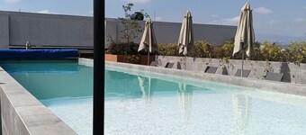 Modern Apartment. Best rooftop view in Mexico.