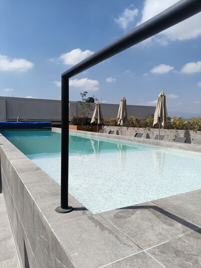 Modern Apartment. Best rooftop view in Mexico.