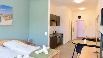 1 chambre, fer et planche Ă repasser, Wi-Fi, draps fournis